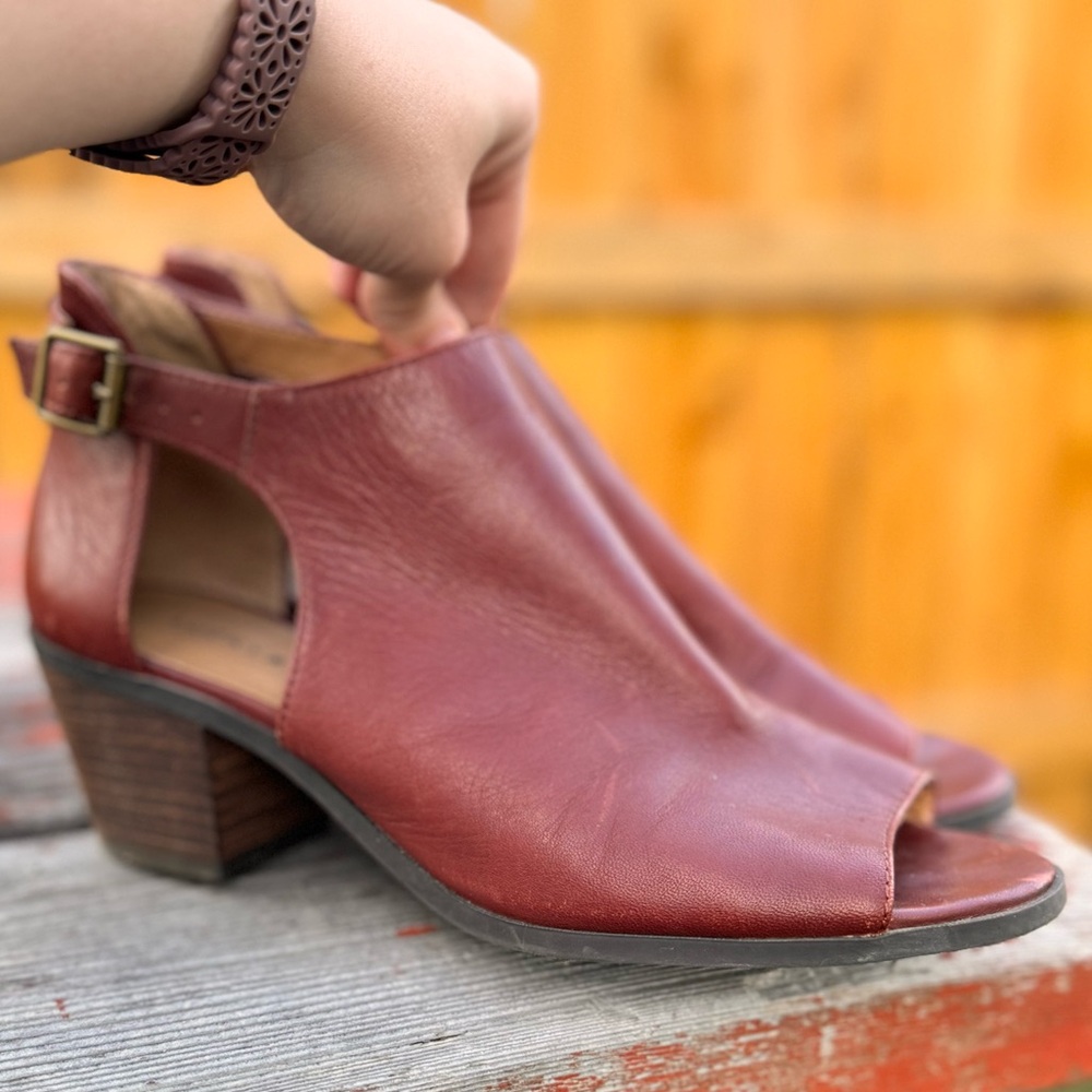 LUCKY BRAND Barimo Open Toed Leather Bootie with Side Cutouts